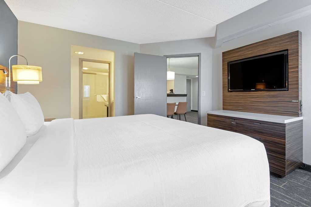 The Lux Hotel & Conference Center, Ascend Hotel Collection Waterloo Room photo